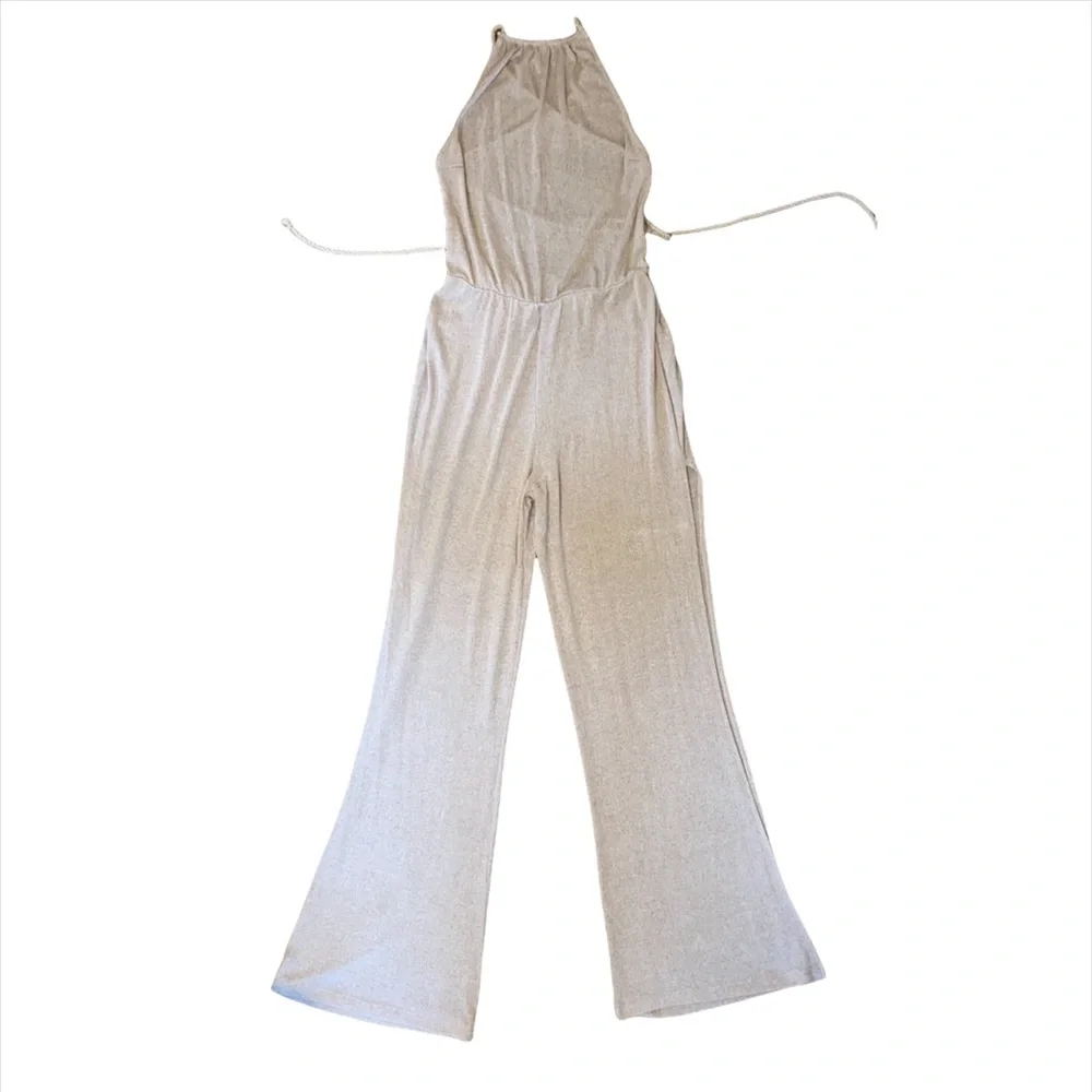 ~~ SOLD~~ ASOS DESIGN jumpsuit with split leg and rope tie back detail - Picture 6 of 9